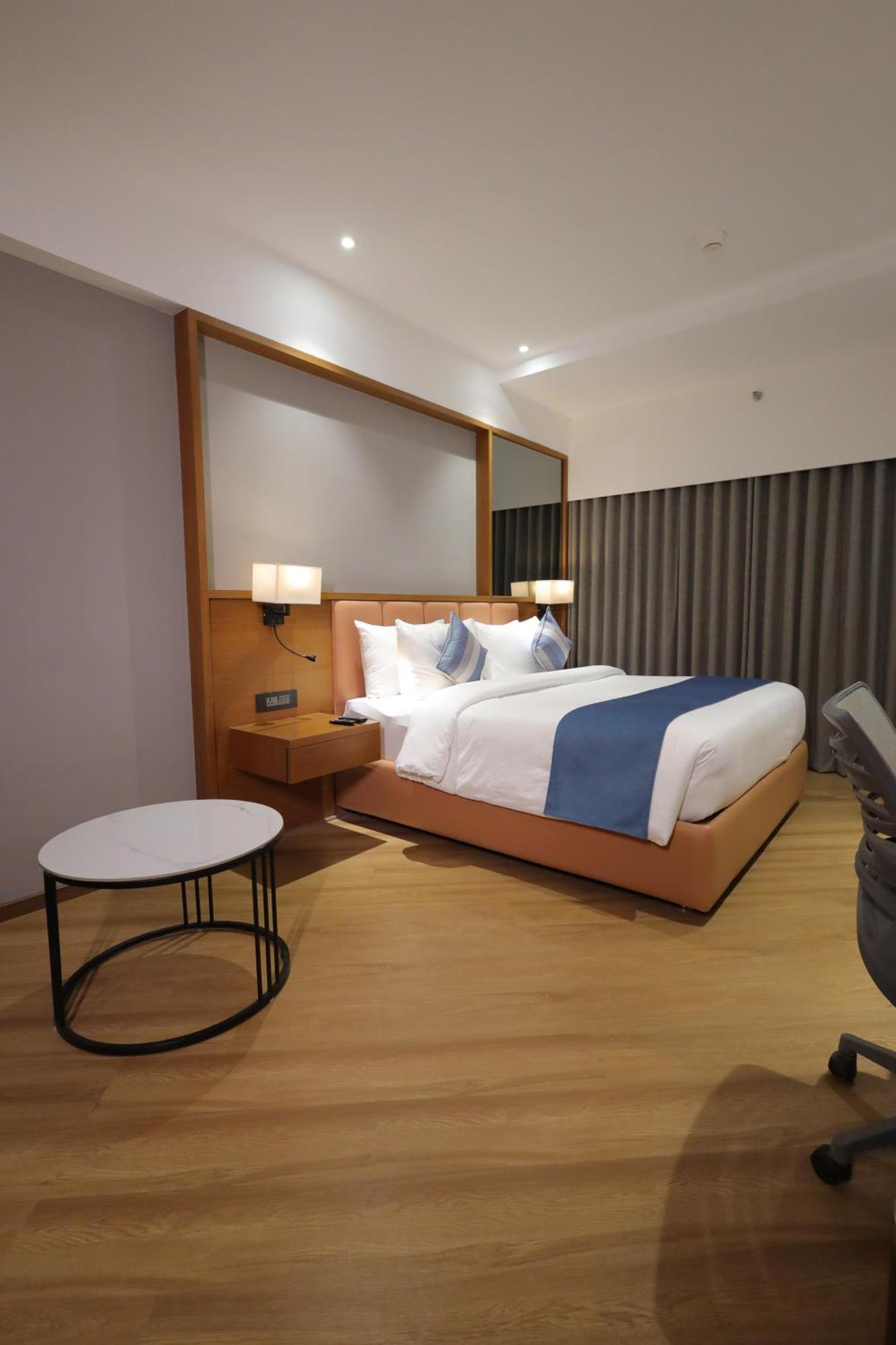 Ramada Encore By Wyndham Viramgam Екстер'єр фото
