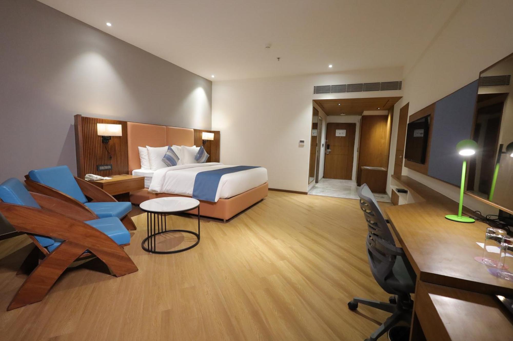 Ramada Encore By Wyndham Viramgam Екстер'єр фото